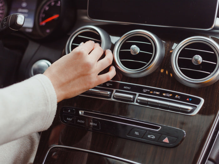 Warming Up Your Car On Cold Mornings! - The Right Way To Start Your Day & Your Car.